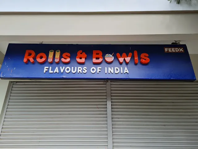 Rolls & Bowls By Feedx