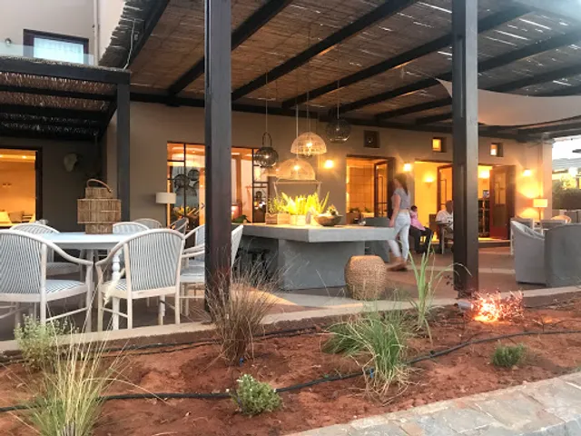 Seaside all day lounge