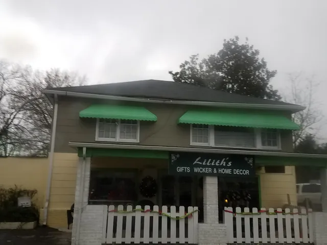 Lilith's Wicker Gifts & Home