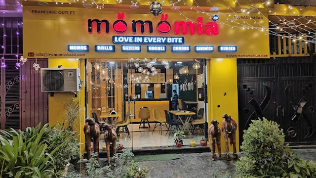 Momomia Subhash Nagar