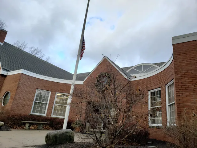 Kirtland Public Library