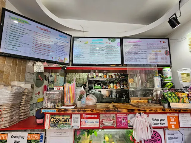 Hawa Smoothies and Bubble Tea