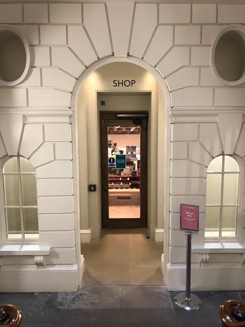 The Courtauld Shop