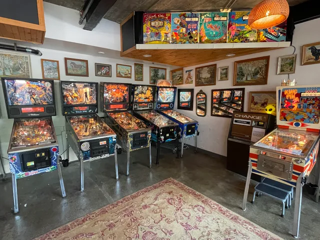 Pop's Pinball - Bow Market