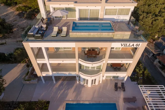 Villa 01