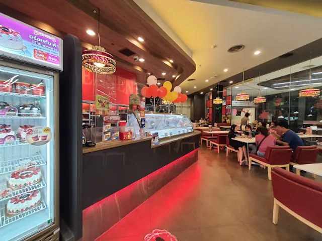 Swensen's Robinson Srisaman