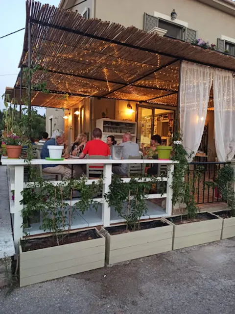 Εστιατόριο Αστραγαλία