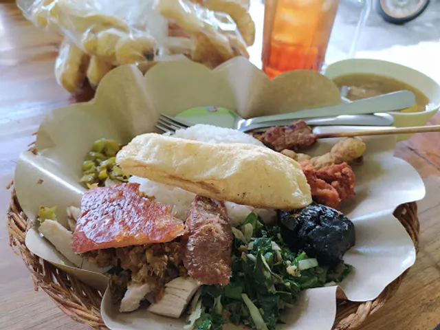 Kusuma Ayu Babi Guling