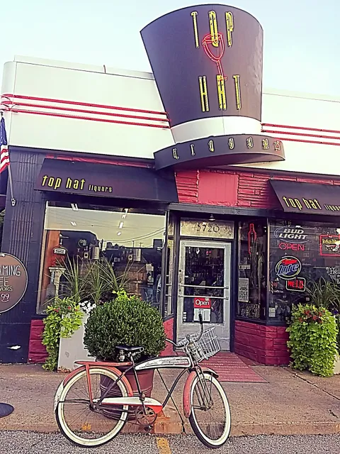 Top Hat Liquor Store