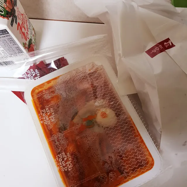 맘스터치 수원정자점