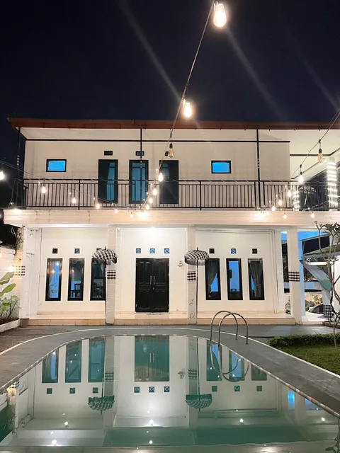 SINDANG RESTU VILLAS CISARUA