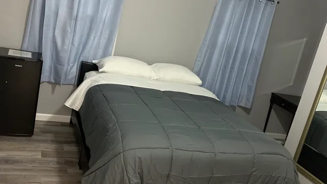 Express INN (Extended Stay)