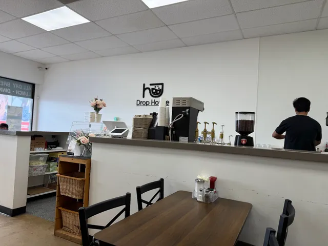 Drop House - Eatery and Coffee