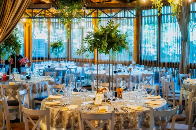 Forest M - Restaurant&Terasa, Salon Evenimente, Cazare