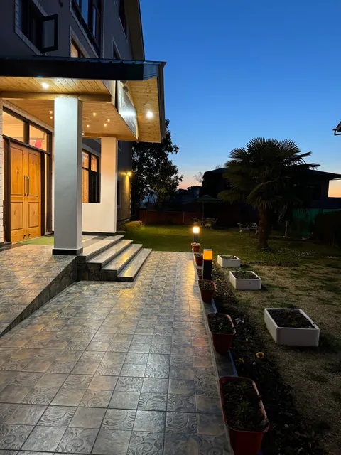 Hotel Hassanz Enclave