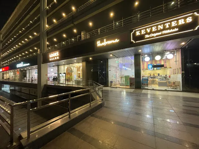 Theobroma Bakery and Cake Shop - Golden I, Greater Noida