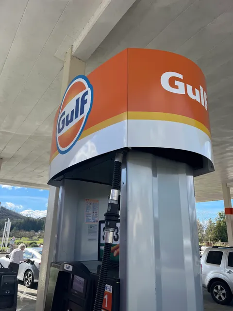 Valley of the Moon Plaza