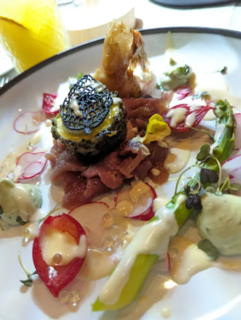 LE SAINT-CHARLES BAR A COCKTAILS / CLUB DISCOTHEQUE