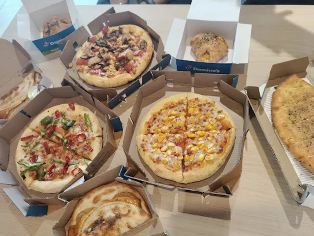 Domino's pizza