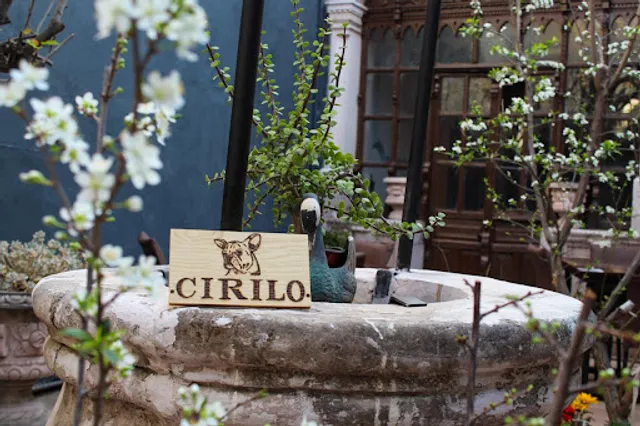 Cirilo: Pizza a la leña