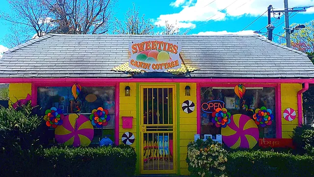 Sweeties Candy Cottage