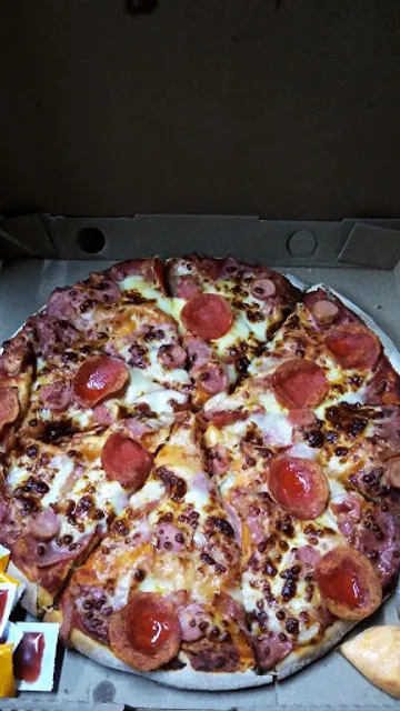 Pizza Los Arcos Parques De La Victoria