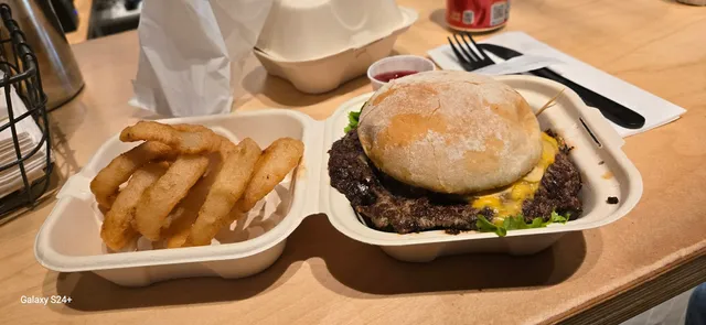 Tony’s Burger Shop