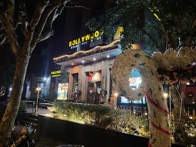 Bollywood Indian Restaurant