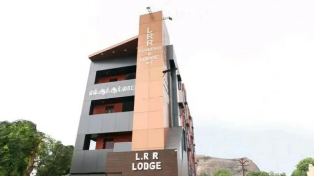 L.R.R.TOWERS (LODGE)
