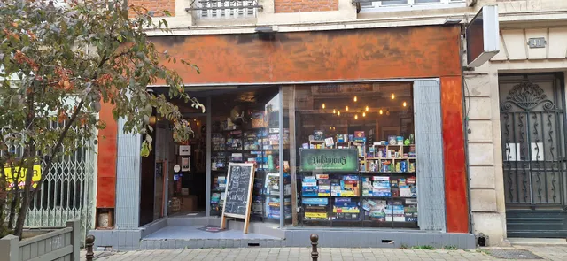 La Petite Malle Café Jeux