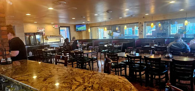 Upper Crust Pizza & Wings