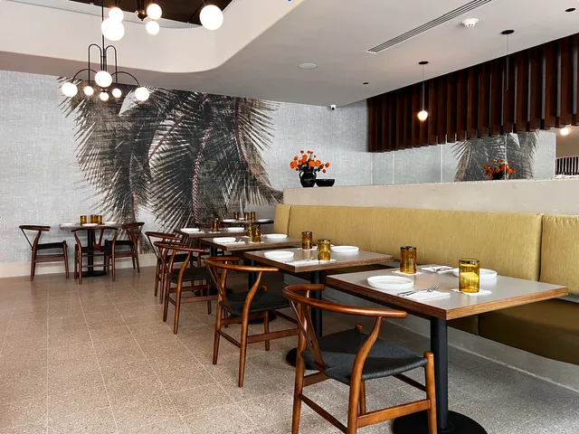 Paulina Escanes Restaurant