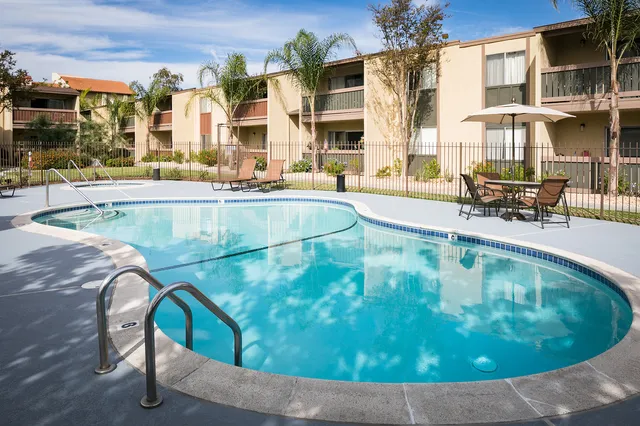 Casa De La Mesa Apartments