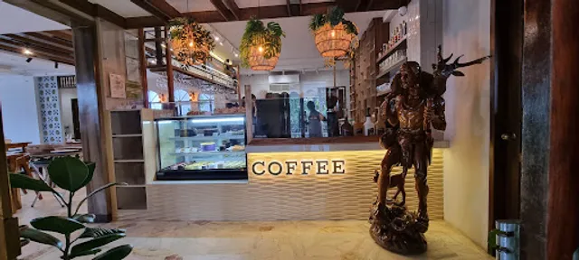 YSMAEL Kitchen x Bar x Café