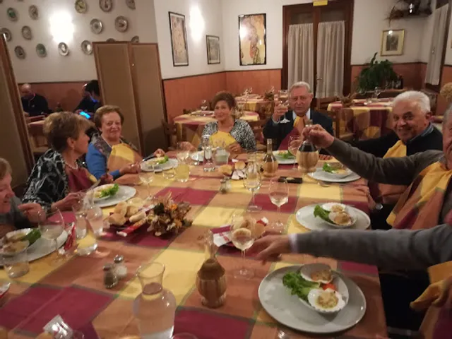 Panda - Persian & italian restaurant