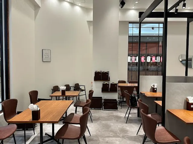 カフェ シジャン りんくう泉南イオンモール店