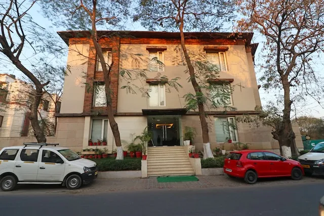 OYO Siris Inn Near Aravali Biodiversity Park