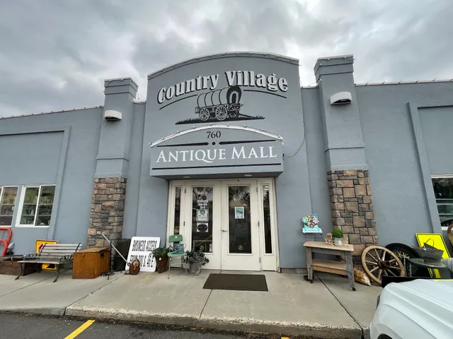 Country Village Antique Mall