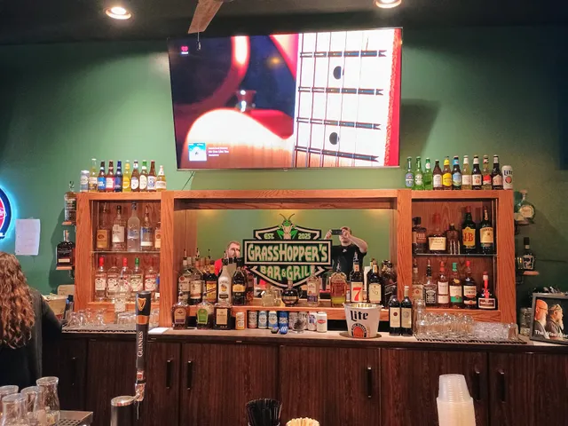 Grasshoppers Bar and Grill