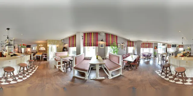 Waldegrave Arms & Siyansh Cocktail Bar