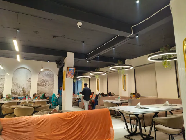 Gurukripa Family Restaurant