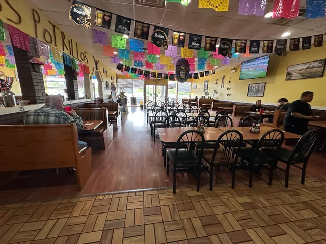 Los Potrillos Mexican Restaurant