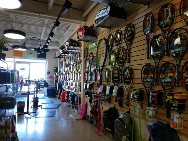 Tennis Warehouse