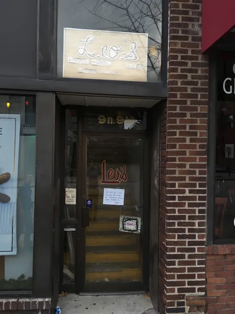 Leo's Vintage and Variety