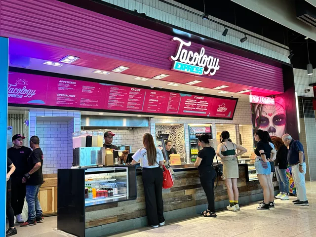 Tacology Aventura - Mexican Taqueria