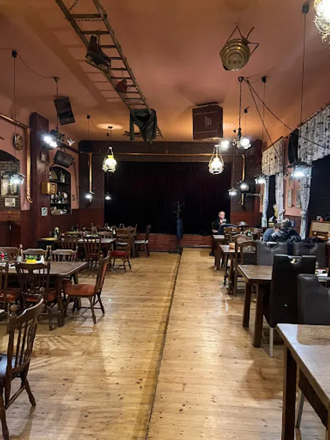 Divadelní Restaurace Benar