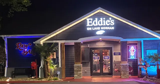 Eddie's on Lake Norman