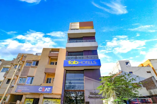 FabHotel Grand Raj