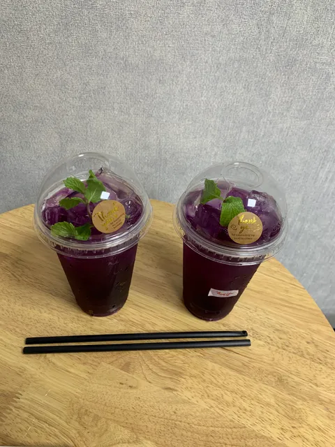 LA CASA COFFEE & TEA