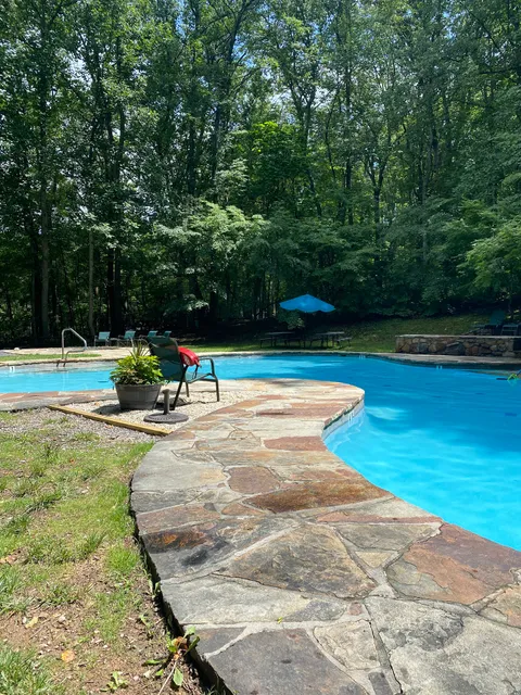 Mountainside Getaways